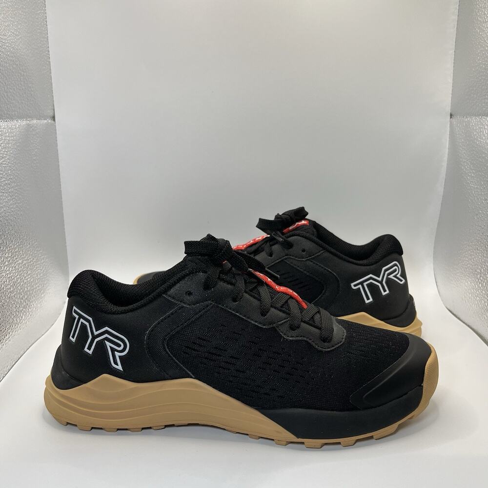 TYR CXT-1 Turf Trainer Women's 7.5 Men's 6 Black Gum Cross Training Shoes EUC